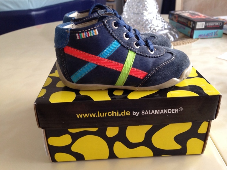 Кроссовки высокие Salamander в отличном состоянии - 21 размер 1000 р.