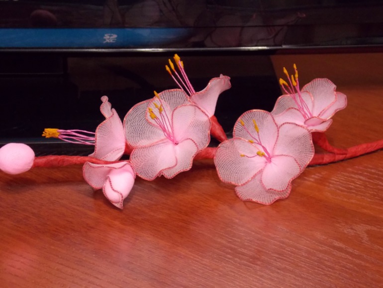 Опробовала новый материал - капрон. Хвастаюсь первыми результатами))