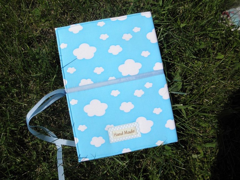 Папка-обложка для свидетельства о рождении 