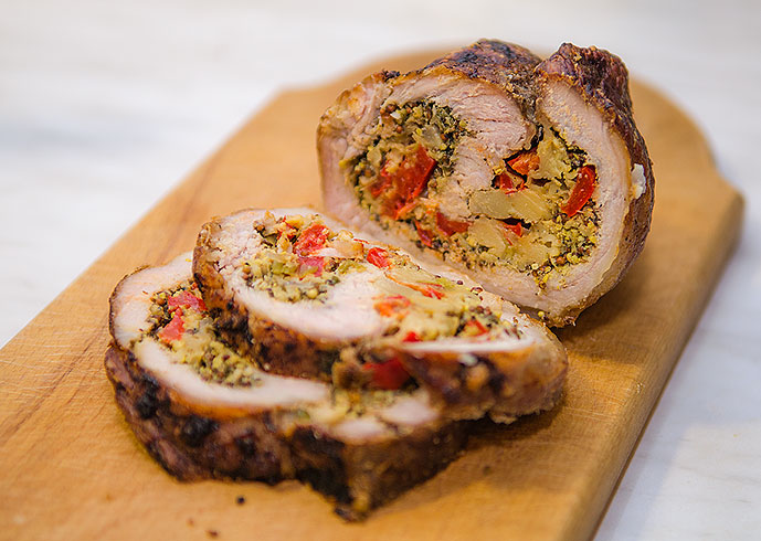 Свиной рулет с грибами