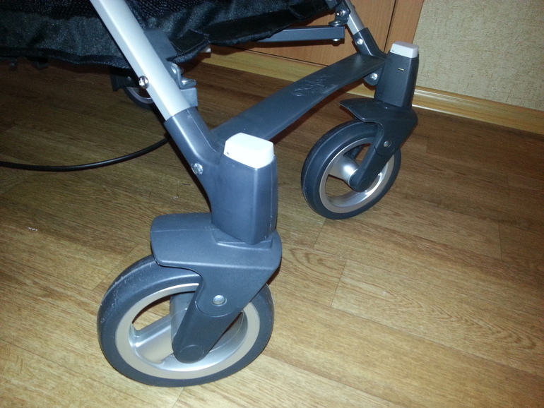 пришла моя cybex calisto прогулка. она супер.очень много фото