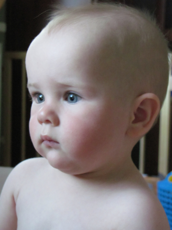 Двойнецам 10 месяцев и 1 день