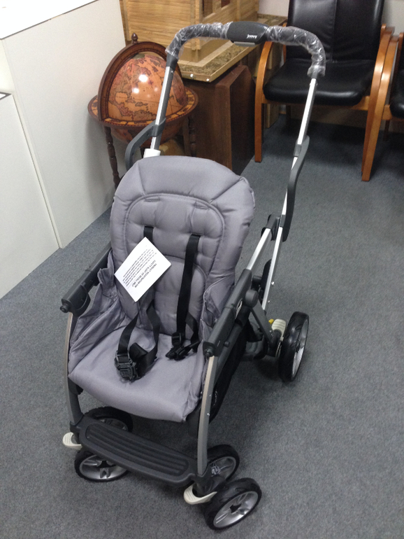 Фотообзор коляски для погодок и двойни Joovy Caboose VaryLight