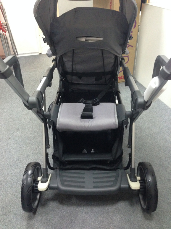 Фотообзор коляски для погодок и двойни Joovy Caboose VaryLight