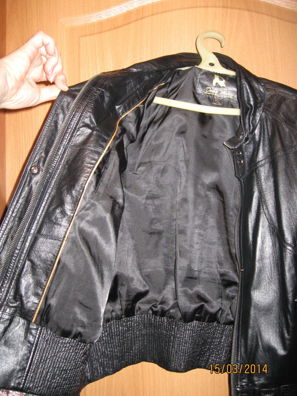 Стильная кожаная куртка!