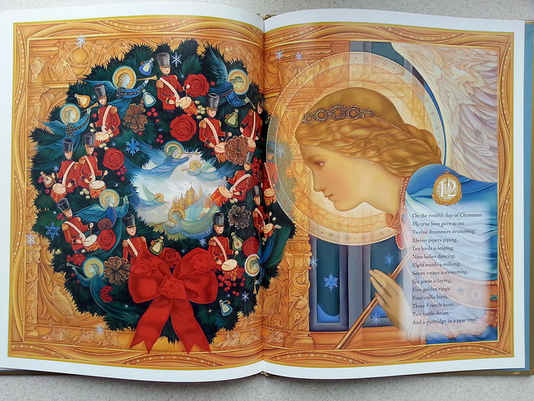 12 Дней Рождества.