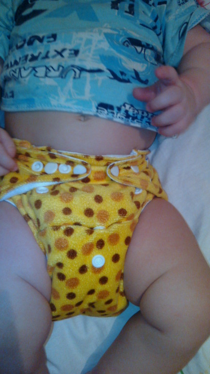 Многоразовые подгузники ALVA на любимой попе