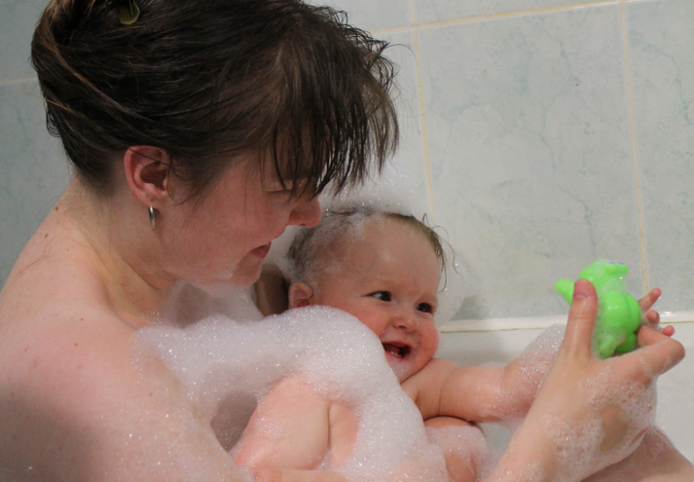 Ангелине полгода!!!!