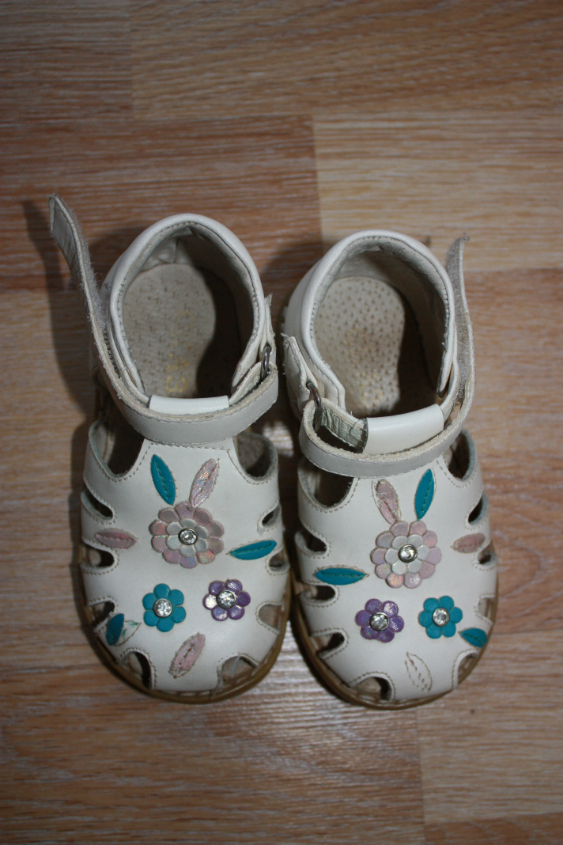 Обувь для девочки б/у от 19 до 21 размера, Crocs