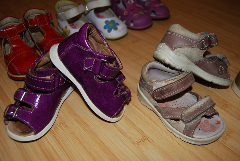 Много обуви для девочки 20-21 рр. от 300 руб..