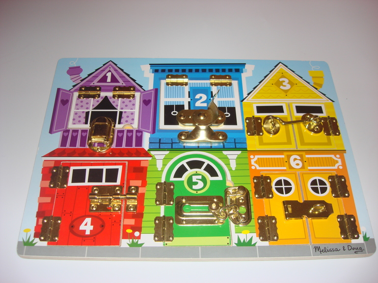 Задвижки, шнурочки и немного творчества