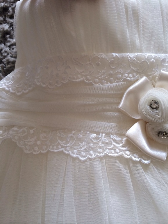 Обалденное нарядное платье 3 г 2500 в идеале