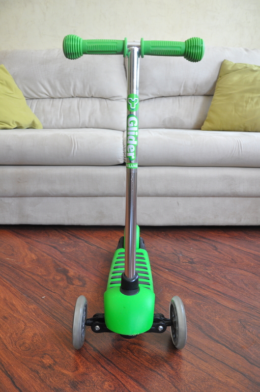 Продам Самокат трехколесный Y Bike Glider Mini