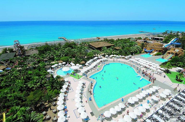 Отели Турции с Лунапарком