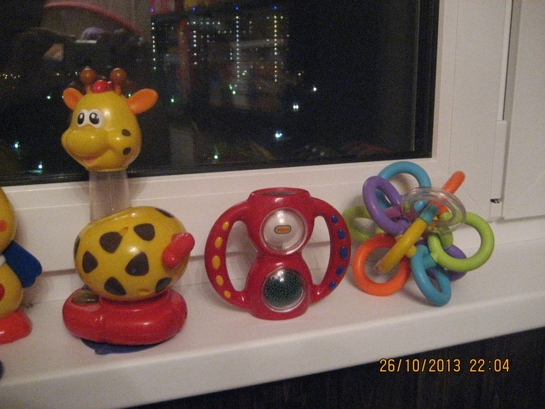 Игрушки б/у