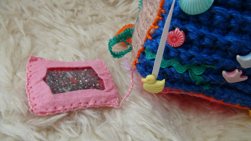 Развивающий кубик для деток от 1 года