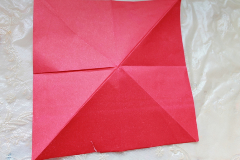 Поделка из оригами